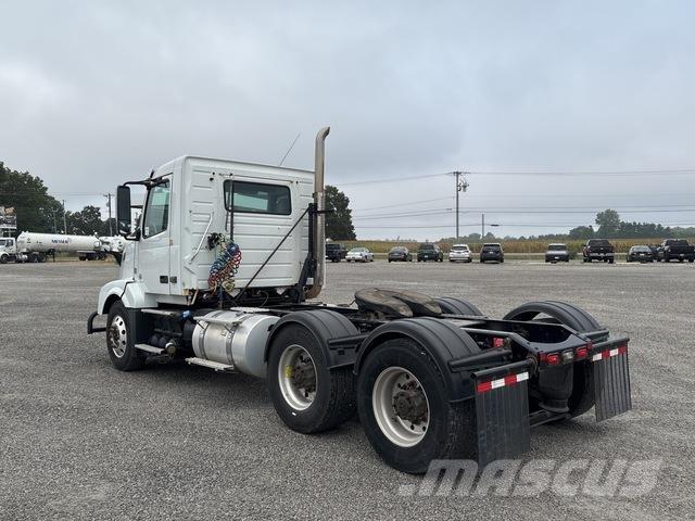 Volvo VNL Truck Tractor Units