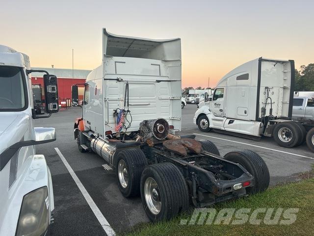 Volvo VNL Truck Tractor Units