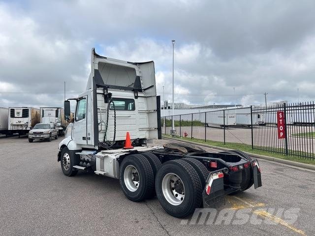 Volvo VNL 300 Truck Tractor Units