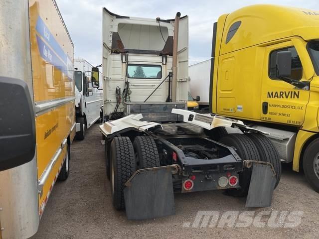 Volvo VNL64 Truck Tractor Units