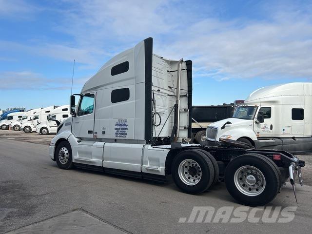Volvo VNL760 Truck Tractor Units