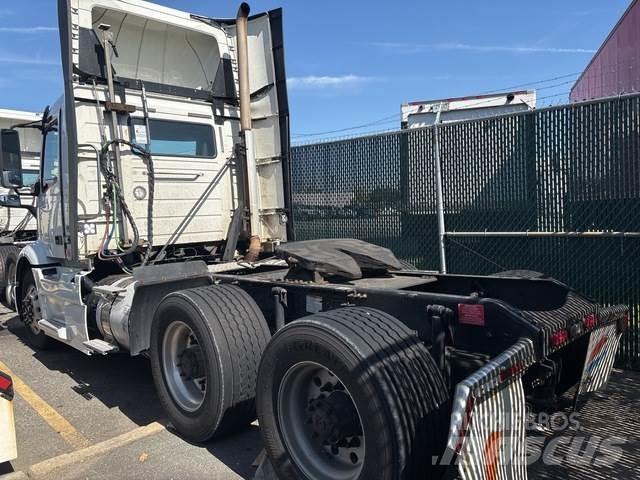 Volvo VNR Truck Tractor Units