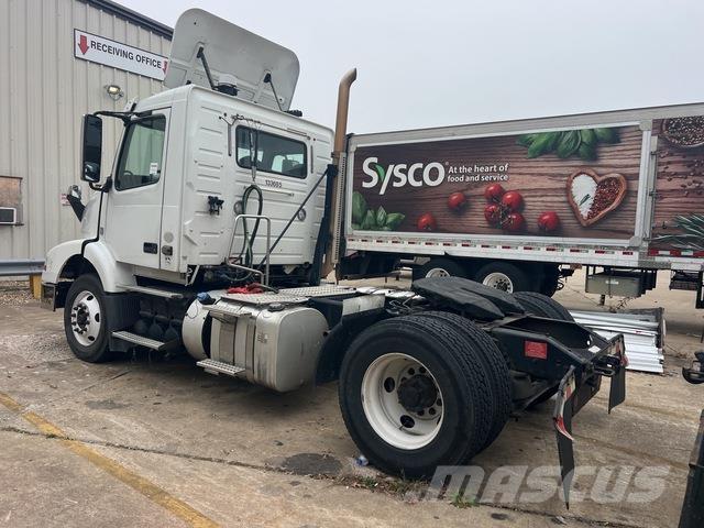 Volvo VNR42T Truck Tractor Units