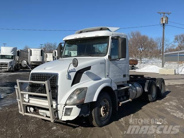 Volvo VNR64T Truck Tractor Units