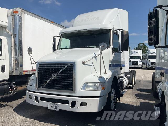 Volvo VNR64T Truck Tractor Units