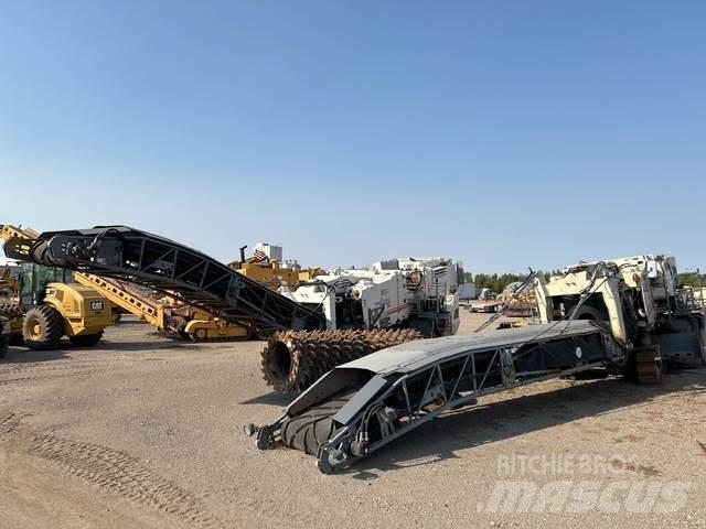 Wirtgen W2200 Asphalt cold milling machines