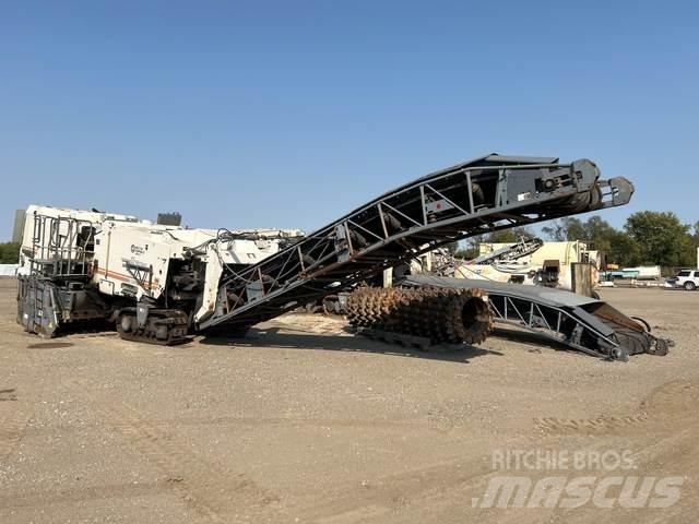 Wirtgen W2200 Asphalt cold milling machines