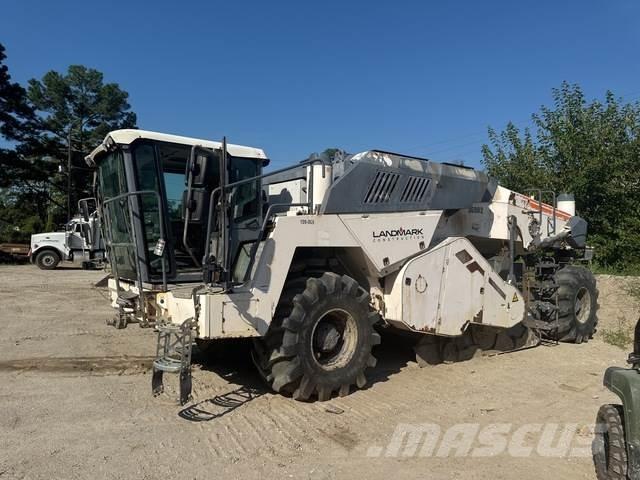 Wirtgen WR240i Soil compactors
