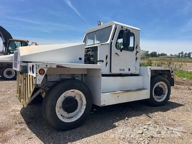  Wollard MB4 Towing truck