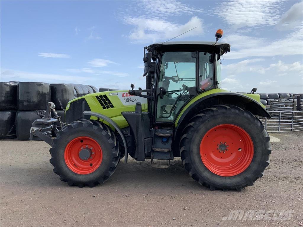 CLAAS ARION 610 Tractors