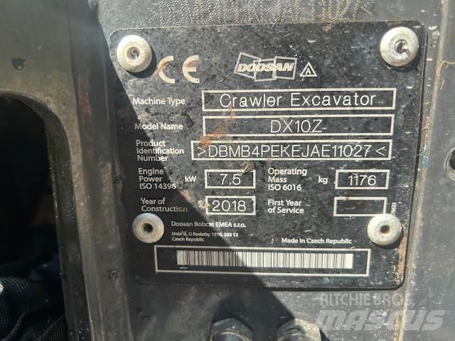 Doosan DX10Z Midi excavators  7t - 12t