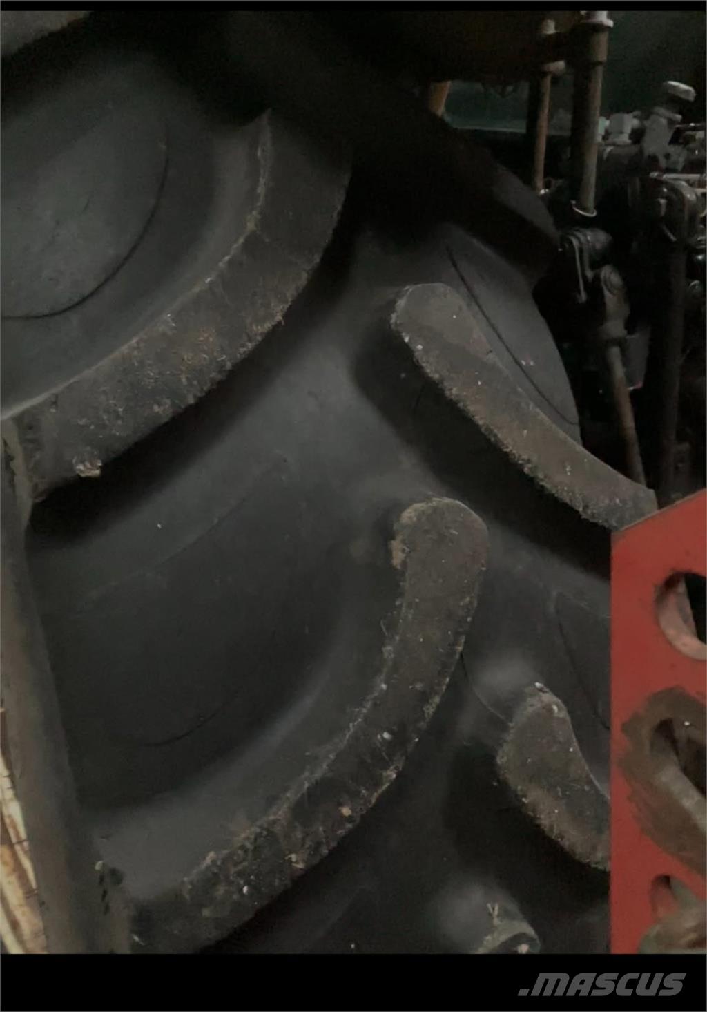 BKT 520/70R38 Tyres, wheels and rims