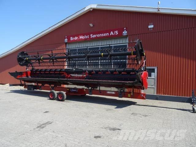Case IH 30F Combine harvester heads