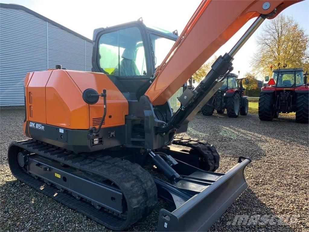 Develon DX85R-7 Mini excavators < 7t