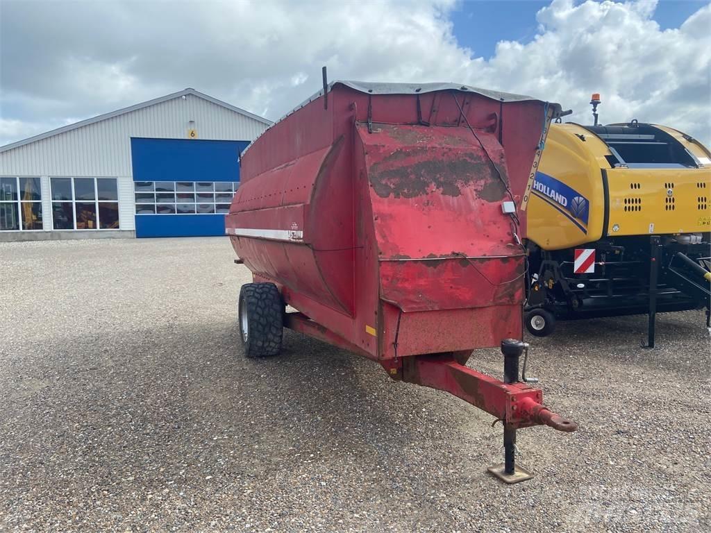  FODERVOGN Other farming trailers