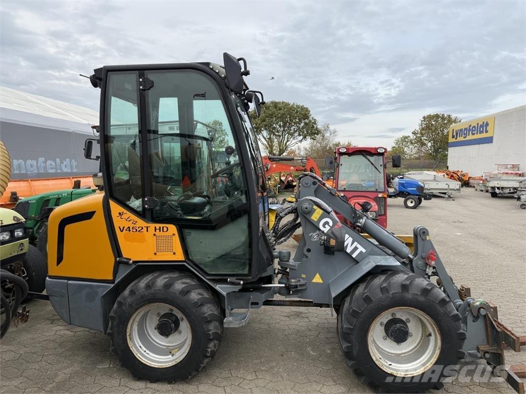 GiANT 2700HD Mini loaders
