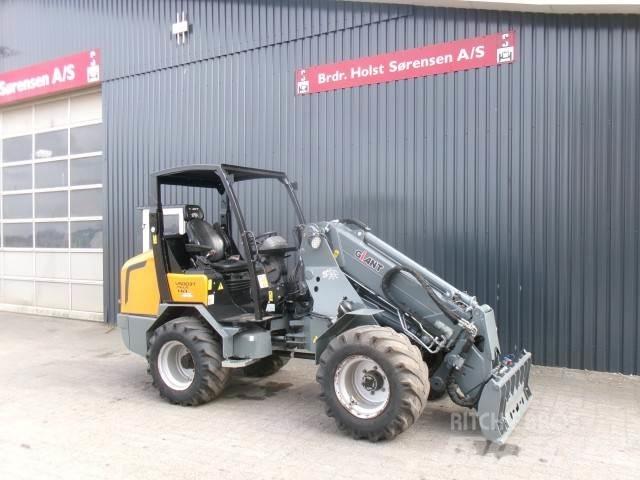 GiANT V5003TELE Mini loaders