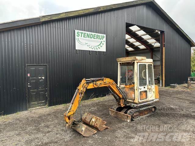 Hanix 16 Mini excavators < 7t