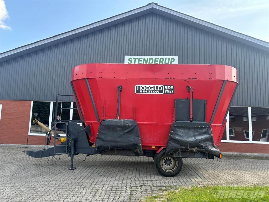  Hoegild 27 M3 Forage wagons