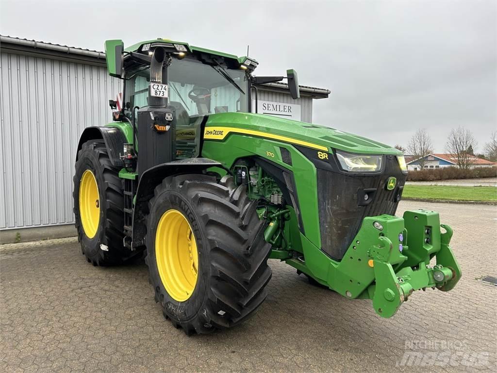 John Deere 8R 370 Tractors
