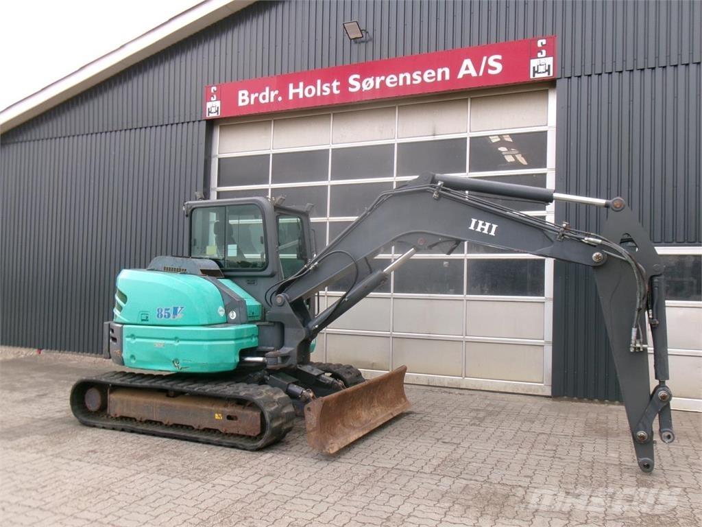Kato 85V5 Mini excavators < 7t