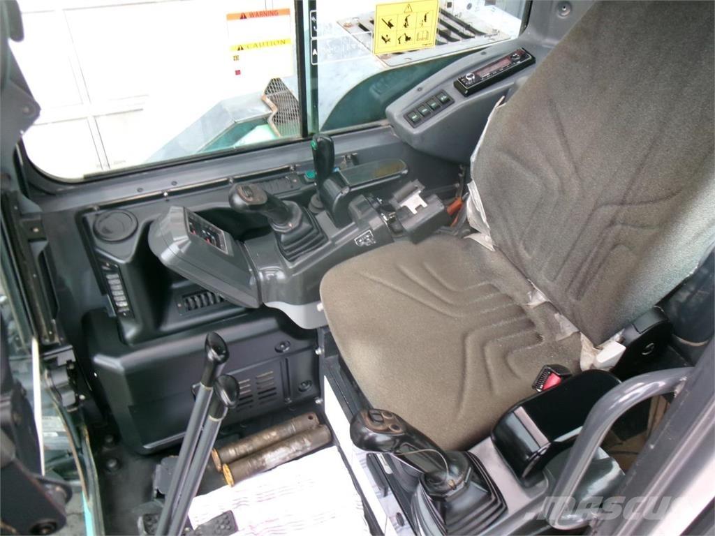 Kato 85V5 Mini excavators < 7t