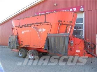Kuhn 27 M3 Forage wagons