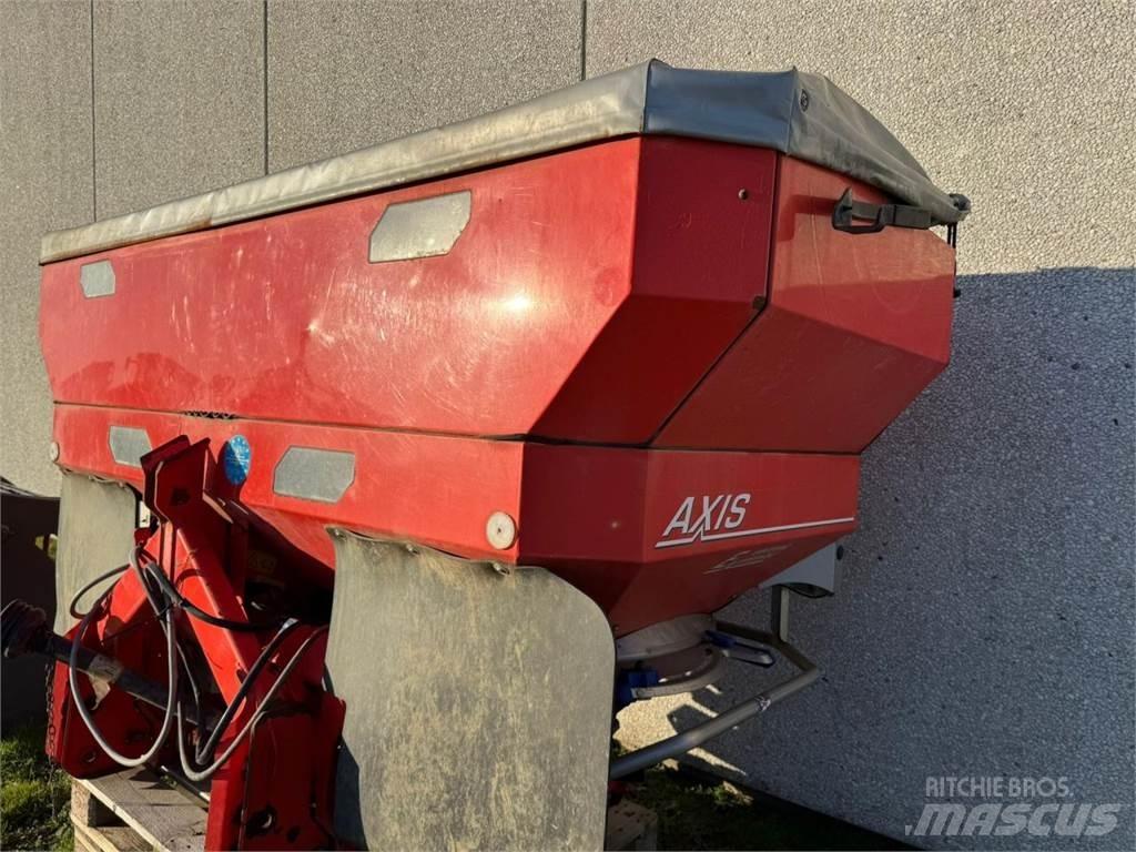 Kuhn AXIS 30.1 W Sprayer fertilizers