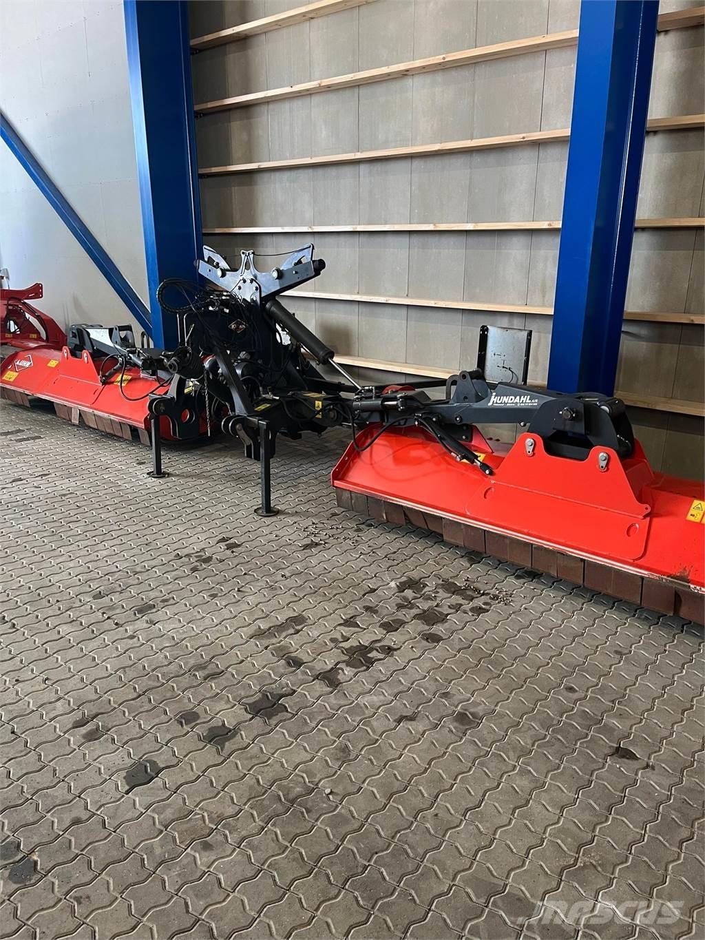 Kuhn BP 8300 Mowers