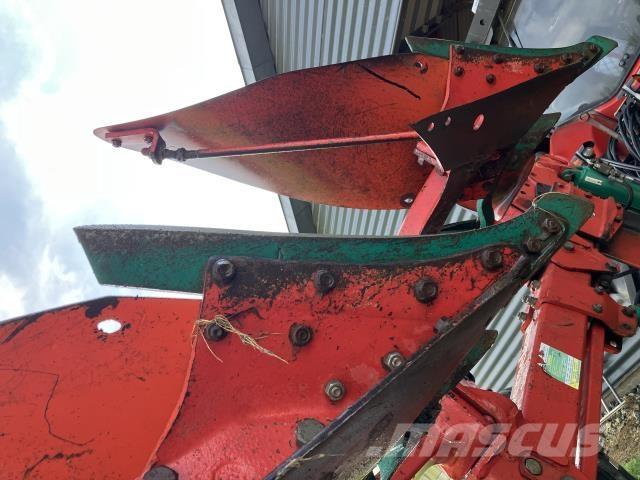 Kverneland PL Reversible ploughs