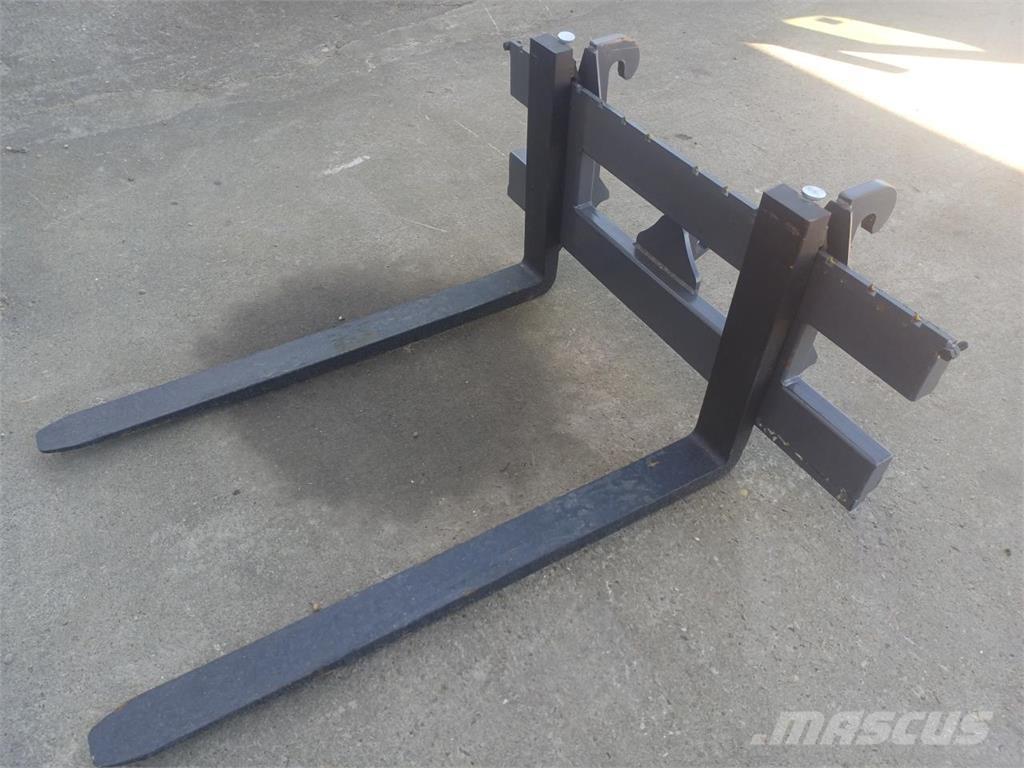 MO PALLEGAFFELSÆT FEL`s