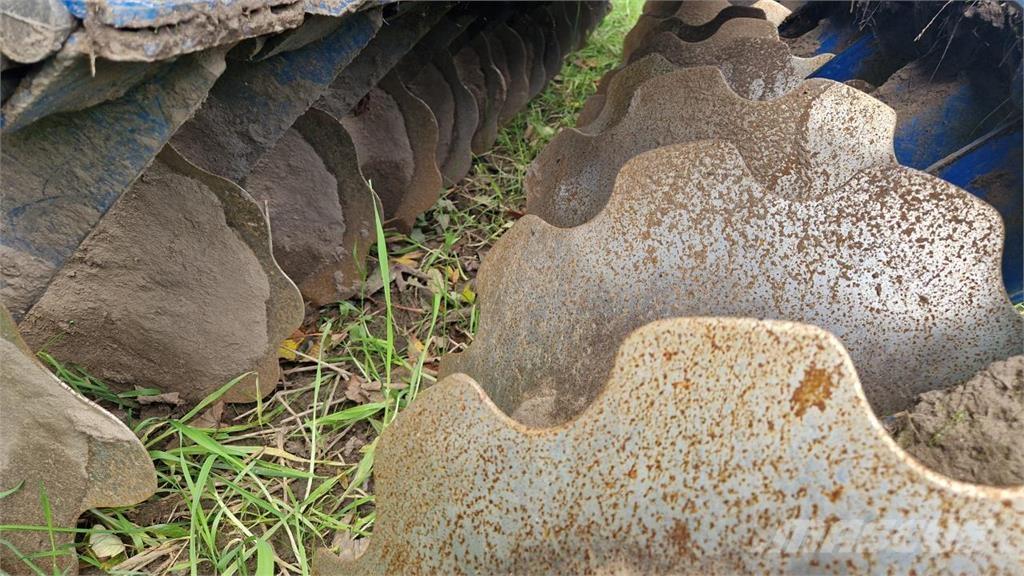 Rolmako U-693H Disc harrows