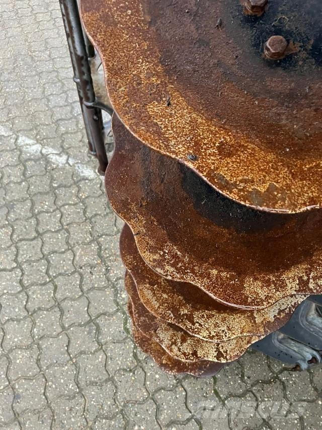 Samson SD II 700 Sprayer fertilizers