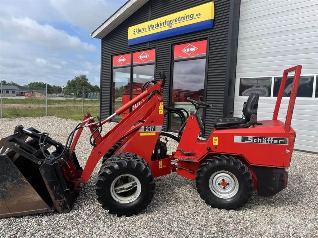 Schäffer 217 Mini loaders