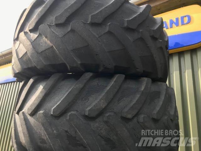  UM 540/65X28 Tyres, wheels and rims