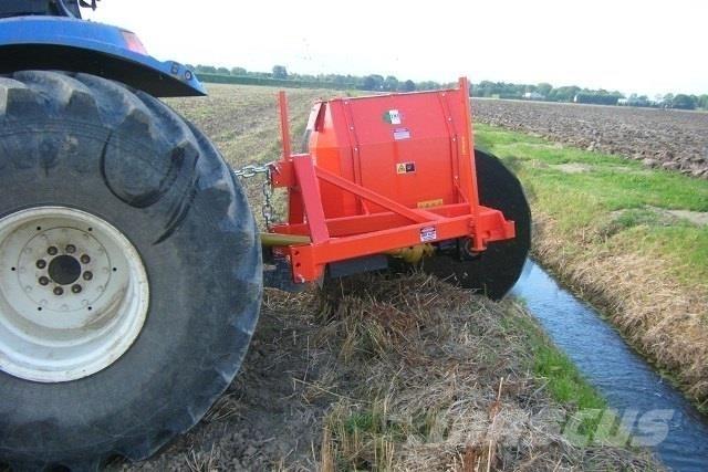  - - - BOXER D02 Chisel ploughs