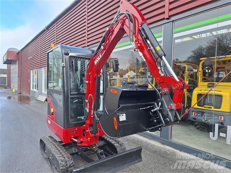 Mole M20 Mini excavators < 7t