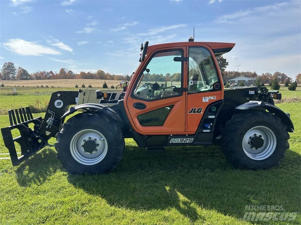 JLG 925 Farming telehandlers