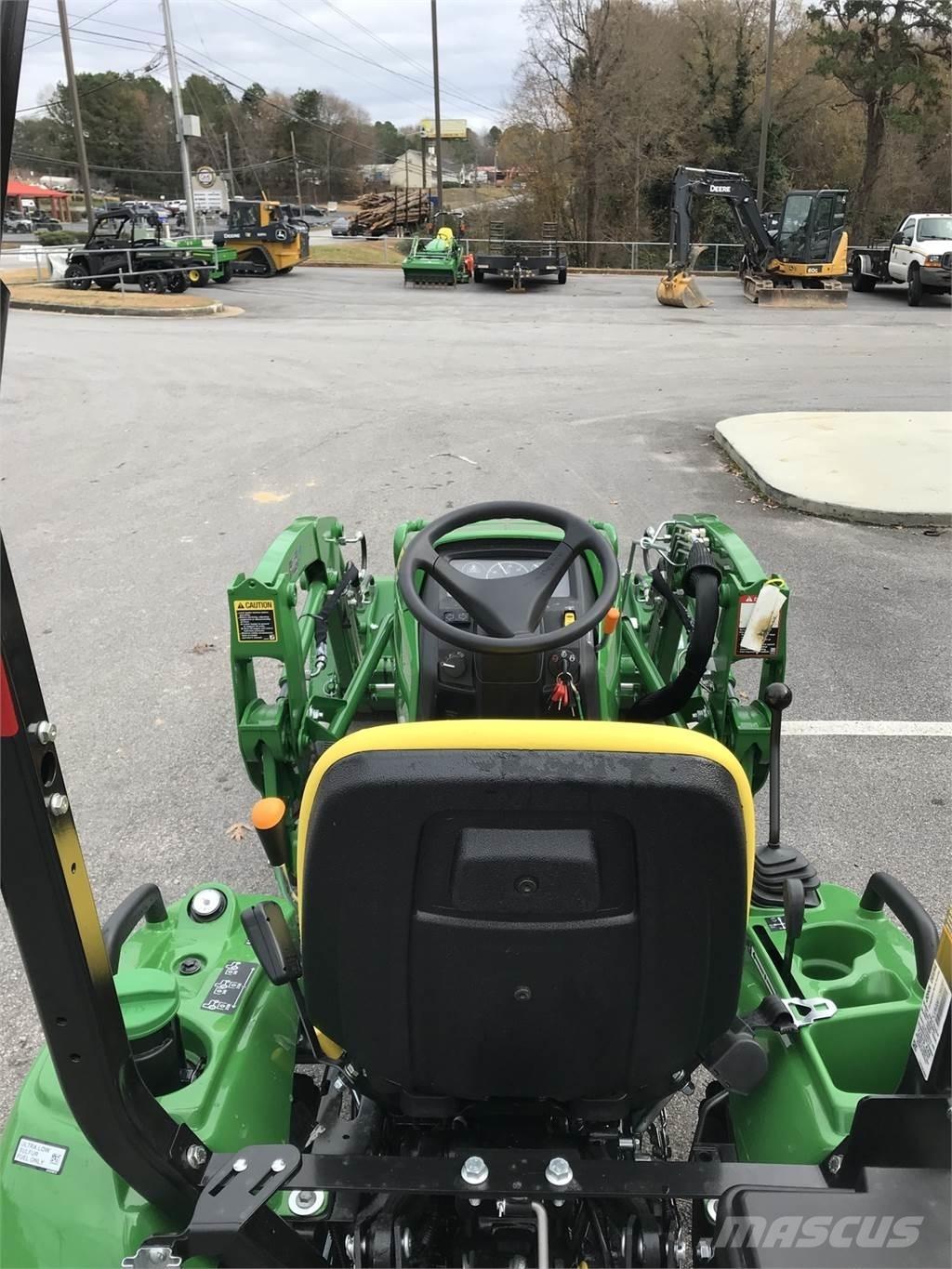 John Deere 1023E Compact tractors