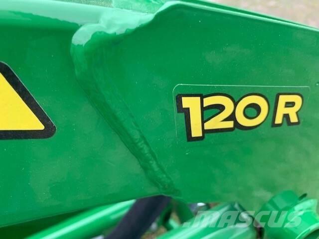 John Deere 1023E Compact tractors