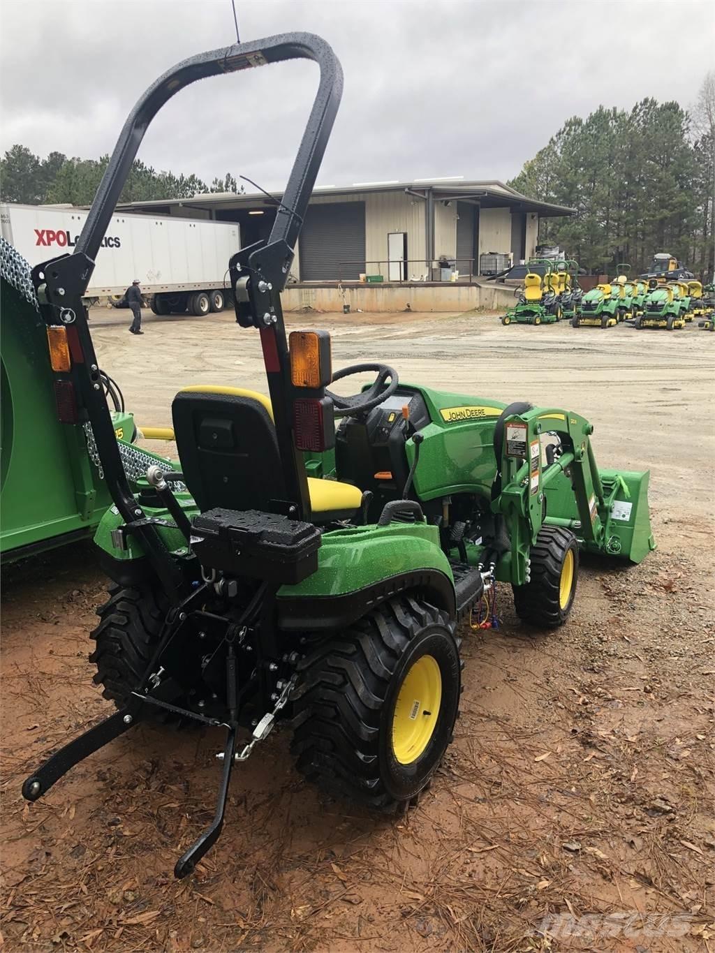 John Deere 1023E Compact tractors