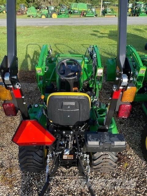 John Deere 1023E Compact tractors