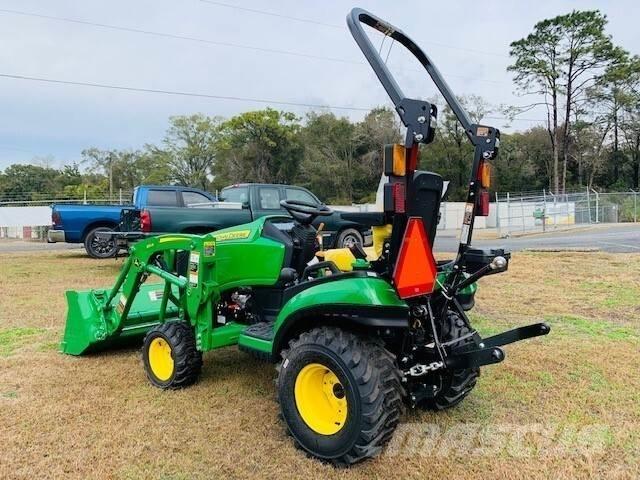 John Deere 1025R Compact tractors