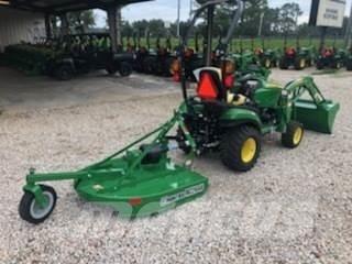 John Deere 1025R Compact tractors