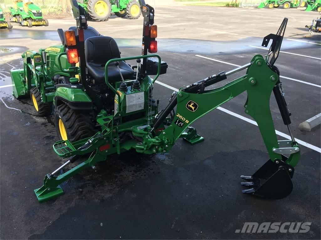 John Deere 1025R Compact tractors