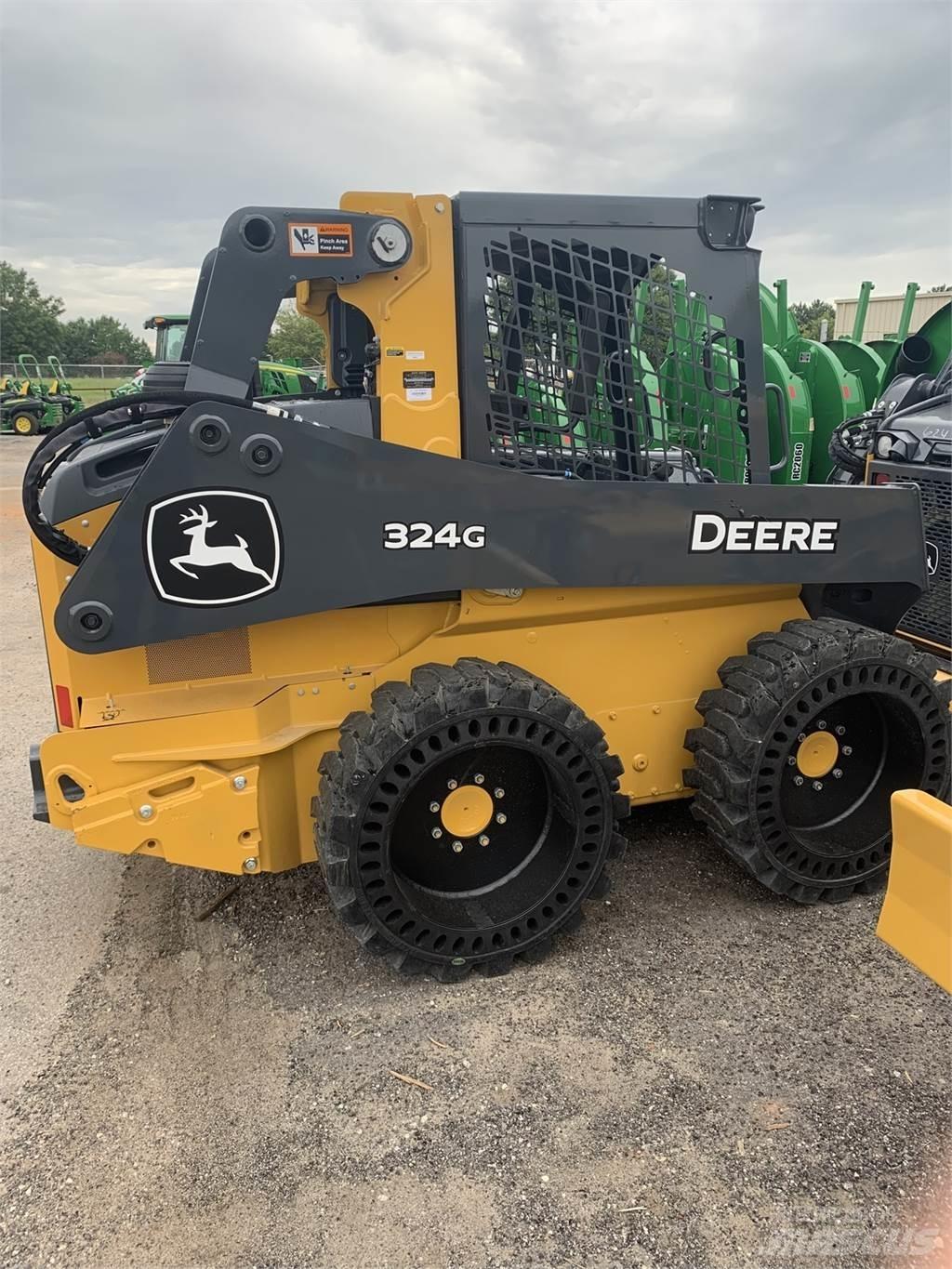 John Deere 324G Skid steer loaders