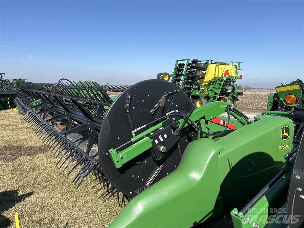 John Deere 740FD Combine harvester spares & accessories