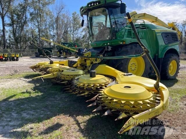 John Deere 772 Other forage harvesting equipment