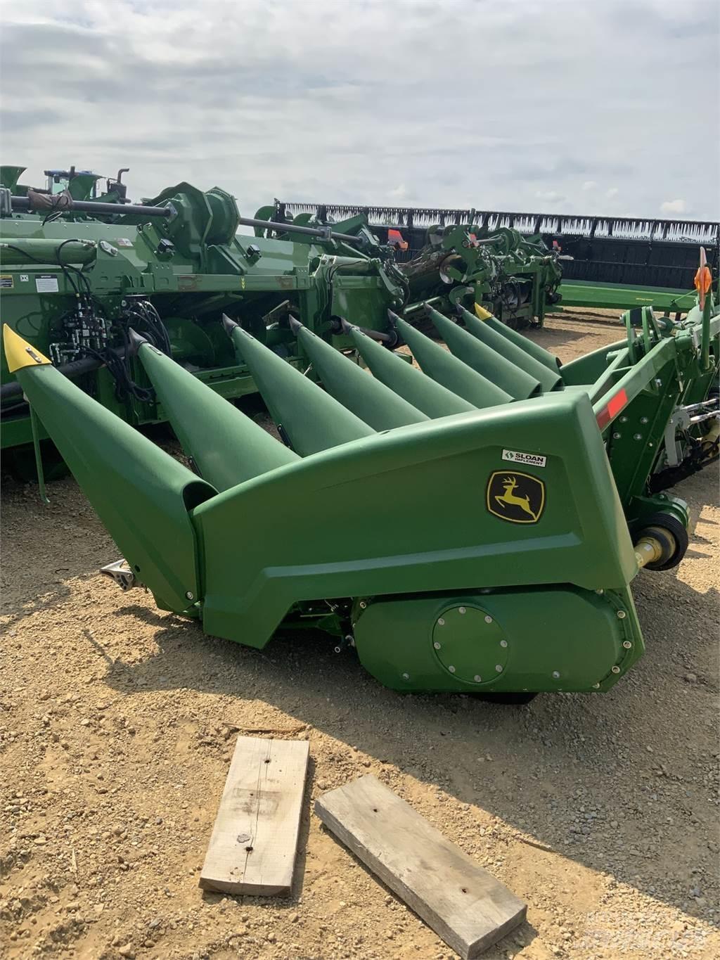 John Deere C8F Combine harvester spares & accessories