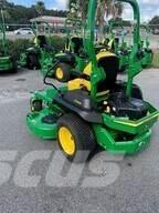 John Deere Z735E Zero turn mowers